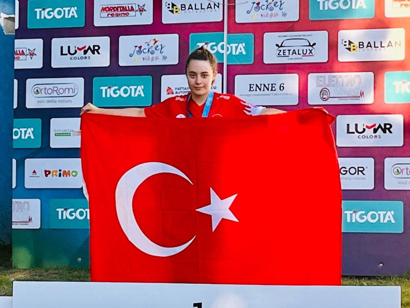 Kulaçlarıyla dünya rekoru kırdı! Down sendromlu Ada üniversite hayalini gerçekleştirdi - Resim: 4