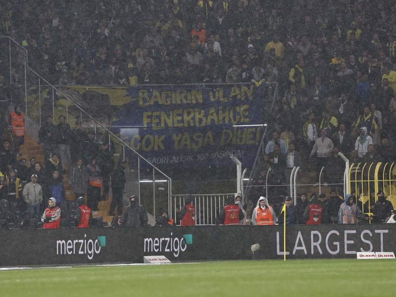 İlk kez dikkat çekti! Fenerbahçe efsanesi Volkan Demirel’den stat atmosferinde o detayı eleştirdi! “Bizim dönemimizde bu kadar değildi” - Resim: 6