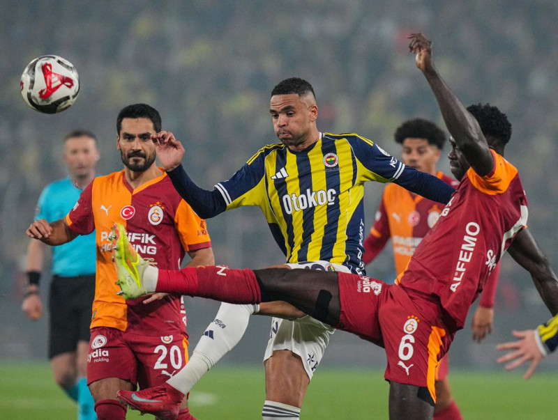 Osimhen'den Fenerbahçe derbisi sonrası üst üste paylaşımlar! Taraftarları mest etti! 4 takım arkadaşını övdü - Resim: 2