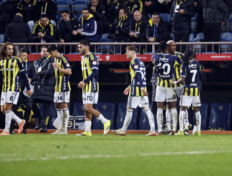 Kimse bunu beklemiyordu! Yönetim geri adım attı! Fenerbahçe’den şok Tedesco kararı! - Resim: 4