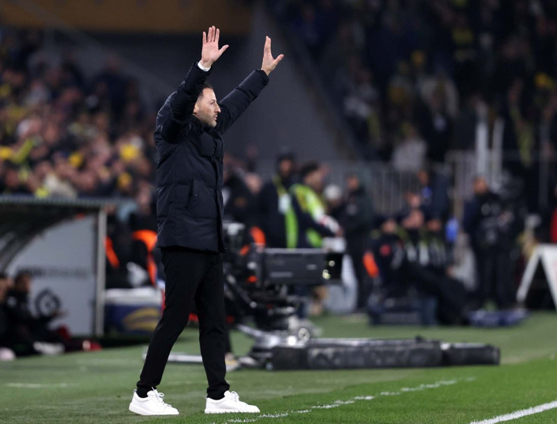 Tedesco resmen duyurdu! Fenerbahçe’ye Samsunspor maçı sonrası 3 kötü haber birden! - Resim: 4