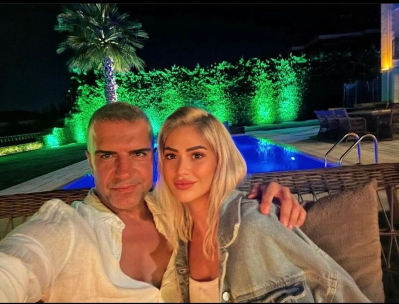 Berdan Mardini kendisinden 15 yaş küçük eşinden boşanıyor mu? Sosyal medya hamlesi kafaları karıştırdı - Resim: 5