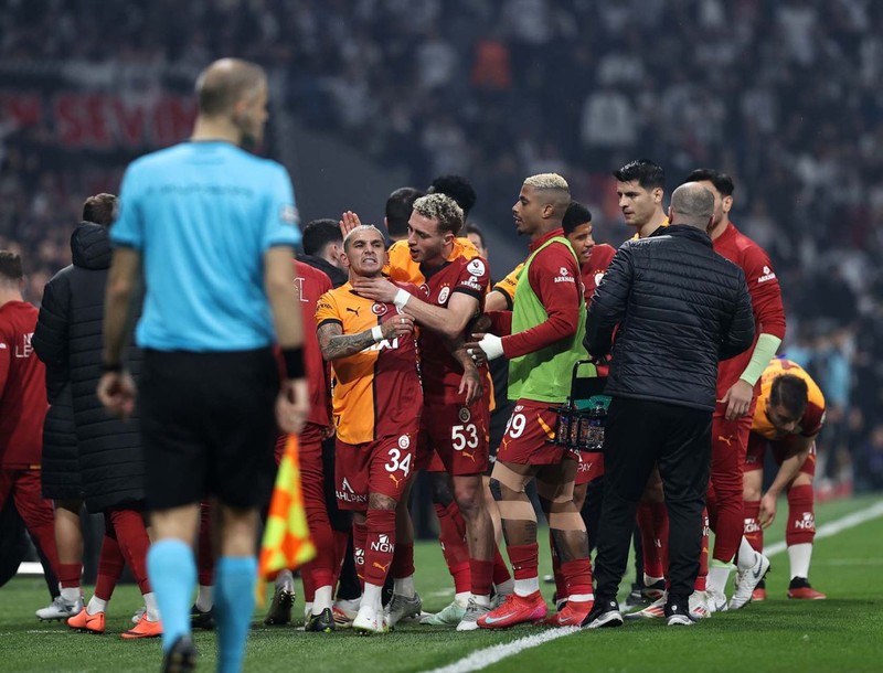 Galatasaray transferde gemileri yaktı! Mertens’in yerine 52 milyon euroluk dünya yıldızı! Cimbom devreye girdi - Resim: 1