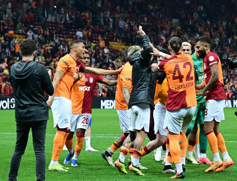 Galatasaray'dan yılın transfer harekatı! Rota İngiltere Premier Lig’e döndü! 35 milyon euroluk stoperi istiyorlar - Resim: 2