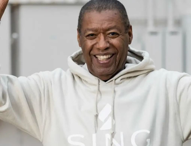 Ünlü şarkıcıdan kahreden haber! Uykusunda hayatını kaybetti - Resim: 3