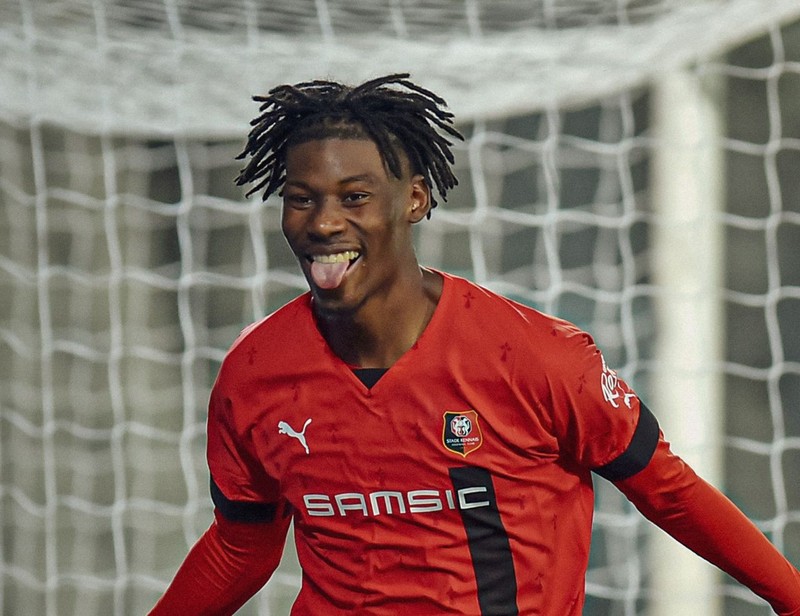 Fenerbahçe scout ekibi yeni stoperi buldu! 10 milyon euroluk yıldız radara girdi! “Transfer edilebilir” raporu verildi - Resim: 5