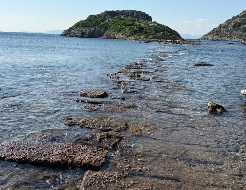 Bodrum'da tam 3 bin 500 yıldan bu yana aynı yerde duruyordu. Yeniden ortaya çıktı. Halk görmek için bölgeye gitti - Resim: 5