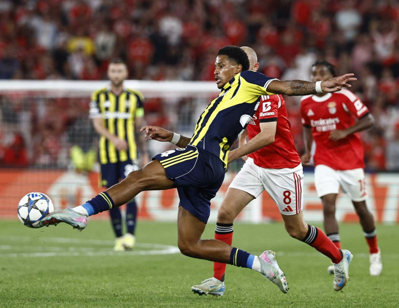 Benfica yenilgisi her şeyi değiştirdi! Fenerbahçe dev gelirden oldu! - Resim: 3