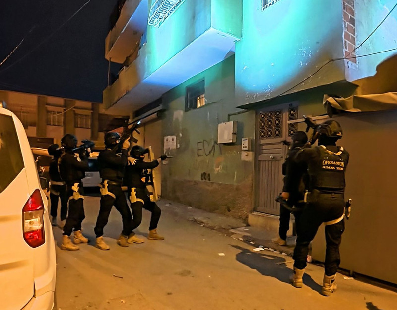 DEAŞ'ın 'uyuyan hücreleri'ne operasyon: Çok sayıda gözaltı var - Resim: 4