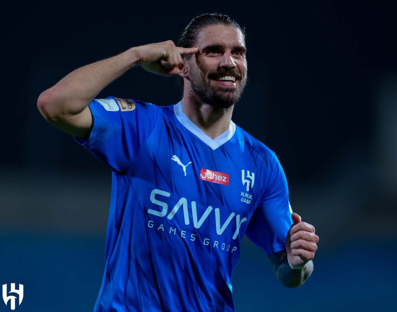 Galatasaray’dan çılgın transfer hamlesi! 55 milyon euroluk dünya yıldızıyla masaya oturuldu! Gelirse yer yerinden oynar! - Resim: 16