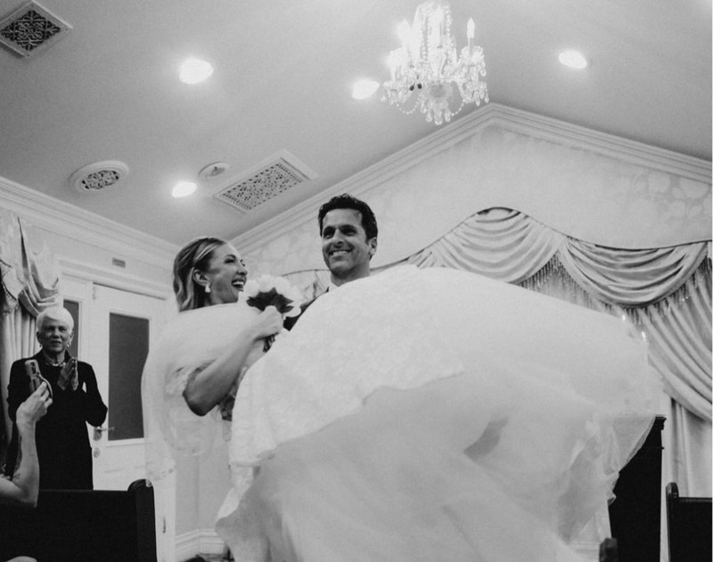 Yasemin Kay Allen, eski FBI ajanı Erdal Kaya Las Vegas’ta evlendi! Anne Suna Yıldızoğlu'ndan ilk açıklama - Resim: 6