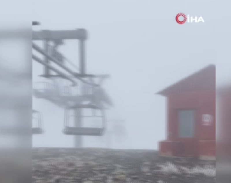 Erzurum’un Palandöken zirvesi beyaza büründü! Ejder Tepesi’ne mevsimin ilk karı düştü - Resim: 1