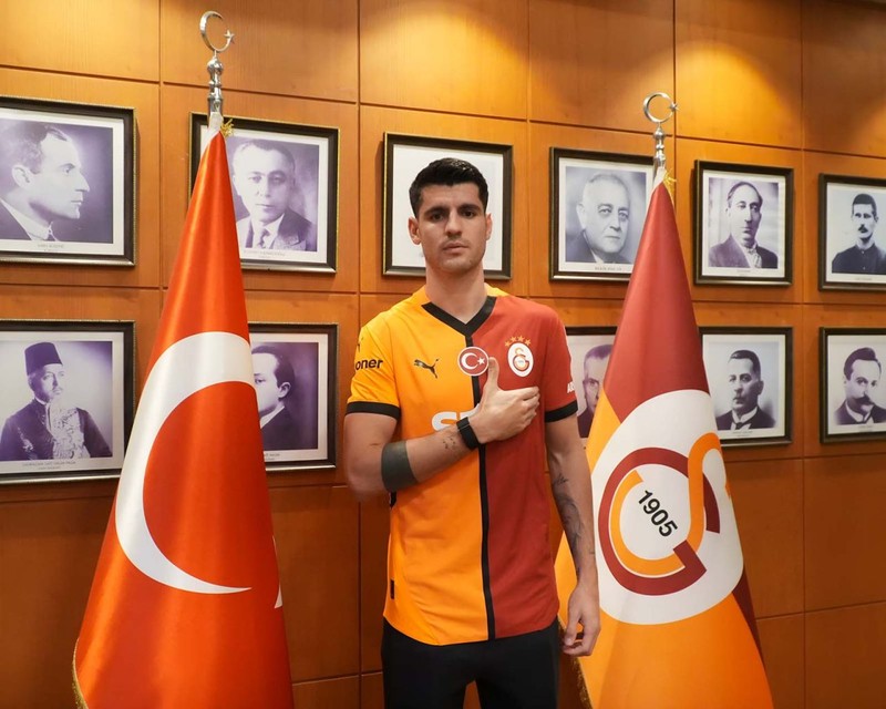 Galatasaray'da beklenmedik ayrılık! 13 milyon euroluk yeni transfer gemileri yaktı! Sezon sonu valizini toplayıp gidecek - Resim: 7
