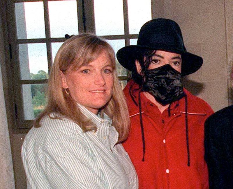 Michael Jackson'ın eski eşi Debbie Rowe yıllar sonra ortaya çıktı! Değişimini görenler şaştı kaldı - Resim: 1