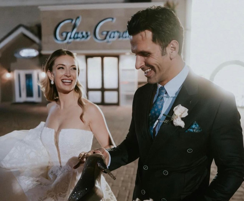 Yasemin Kay Allen, eski FBI ajanı Erdal Kaya Las Vegas’ta evlendi! Anne Suna Yıldızoğlu'ndan ilk açıklama - Resim: 2