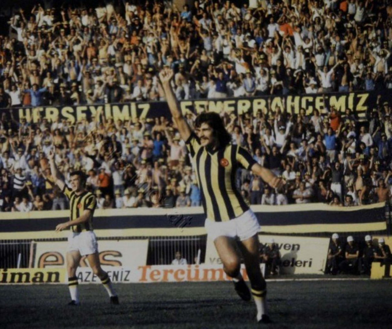 Fenerbahçe acı haberi duyurdu! Efsane futbolcu hayatını kaybetti - Resim: 7