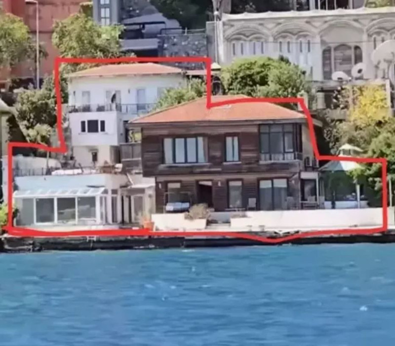 Reha Muhtar Boğaz'daki yalısını satışa çıkardı! Fiyatı adeta dudak uçuklattı - Resim: 2