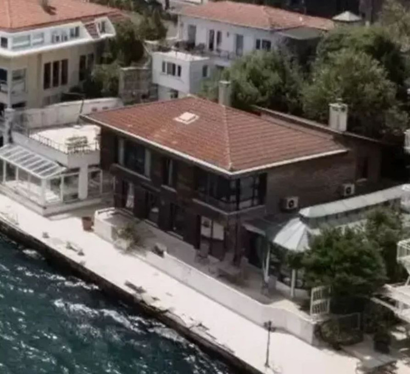 Reha Muhtar Boğaz'daki yalısını satışa çıkardı! Fiyatı adeta dudak uçuklattı - Resim: 3