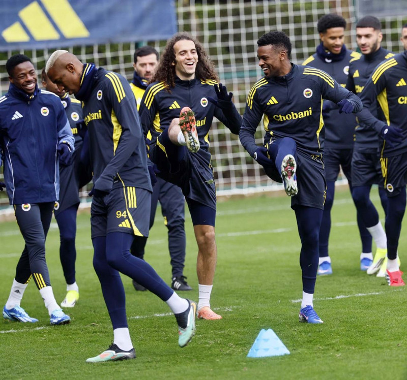 Avrupa Ligi’nde zorlu maç! Fenerbahçe, Aston Villa’yı konuk edecek! 7 eksik var! İşte muhtemel ilk 11’ler - Resim: 13