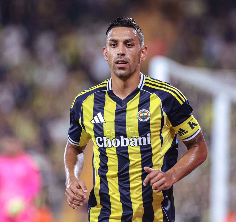 Tedesco gözünün yaşına bakmadı! Fenerbahçe’de yıldız futbolcunun biletini kesti! Devre arası yollar ayrılacak - Resim: 7