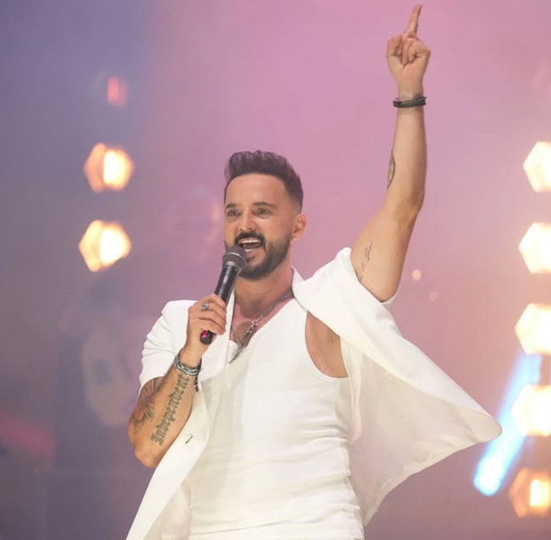 Aşkını ilan etmişti! Gökhan Özen'in gizemli sevgilisi bakın kim çıktı - Resim: 1