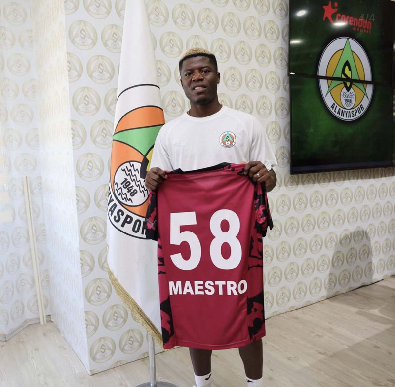 Tedesco’dan transfer raporu! Fenerbahçe yeni orta sahasını Süper Lig’de buldu! 2.5 milyon euroluk yıldıza kanca takıldı - Resim: 6