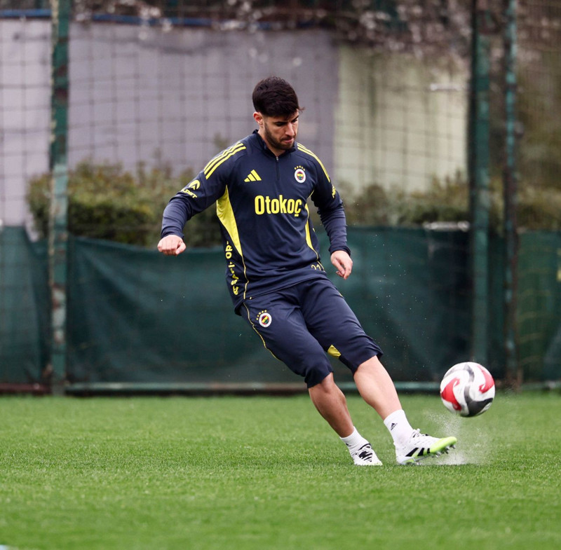 Fenerbahçe'de Beşiktaş maçı öncesi üzücü gelişme! Resmi hesaptan paylaşıldı - Resim: 2
