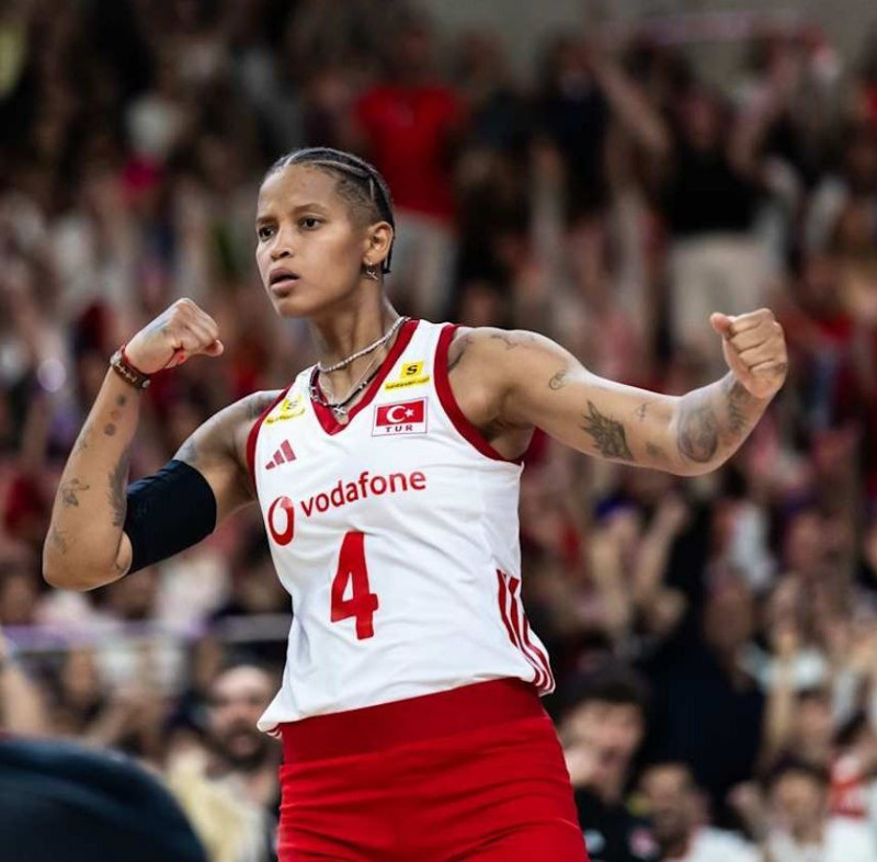 Milli voleybolcu Melissa Vargas'tan sürpriz imaj değişikliği! Saçlarının son hali olay oldu - Resim: 4
