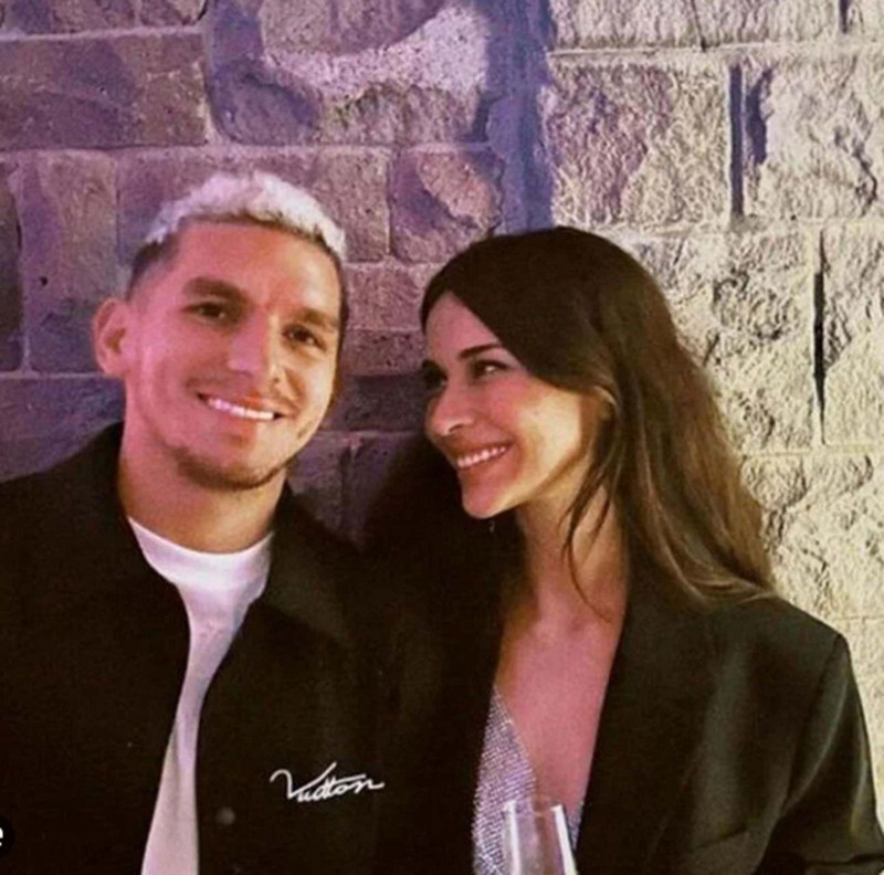 Şampiyonluk kutlamasına sevgilisiyle katılmıştı! Galatasaray’ın yıldızı Torreira herkesi ters köşe yaptı! Şaşkına çeviren Devrim Özkan hamlesi - Resim: 3