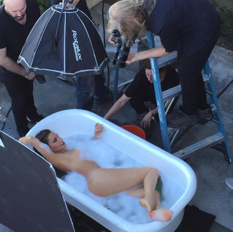 Sofia Vergara'dan ortalığı kasıp kavuran paylaşım! Küvette çıplak bir şekilde poz verdi, o hali yürek hoplattı - Resim: 5