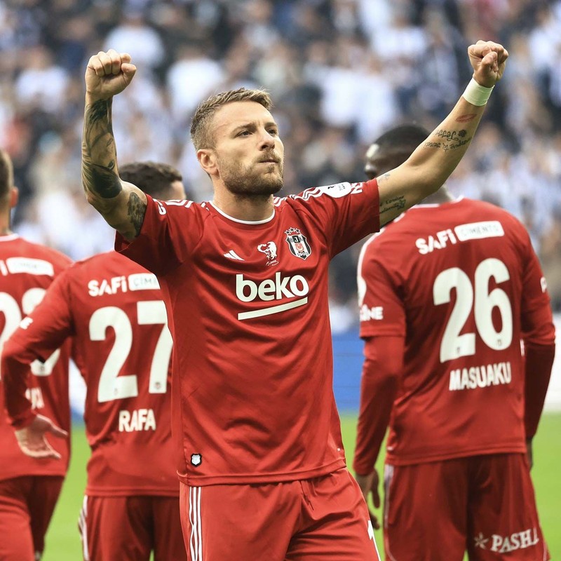 6 milyon euroluk yıldızın bileti kesildi! Beşiktaş’ta Serdal Adalı gemileri yaktı: “Gitmek istiyorsan git” - Resim: 7