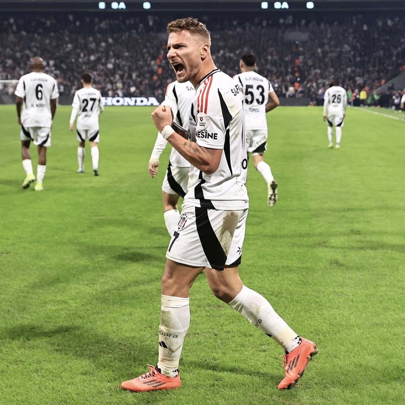 6 milyon euroluk yıldızın bileti kesildi! Beşiktaş’ta Serdal Adalı gemileri yaktı: “Gitmek istiyorsan git” - Resim: 4