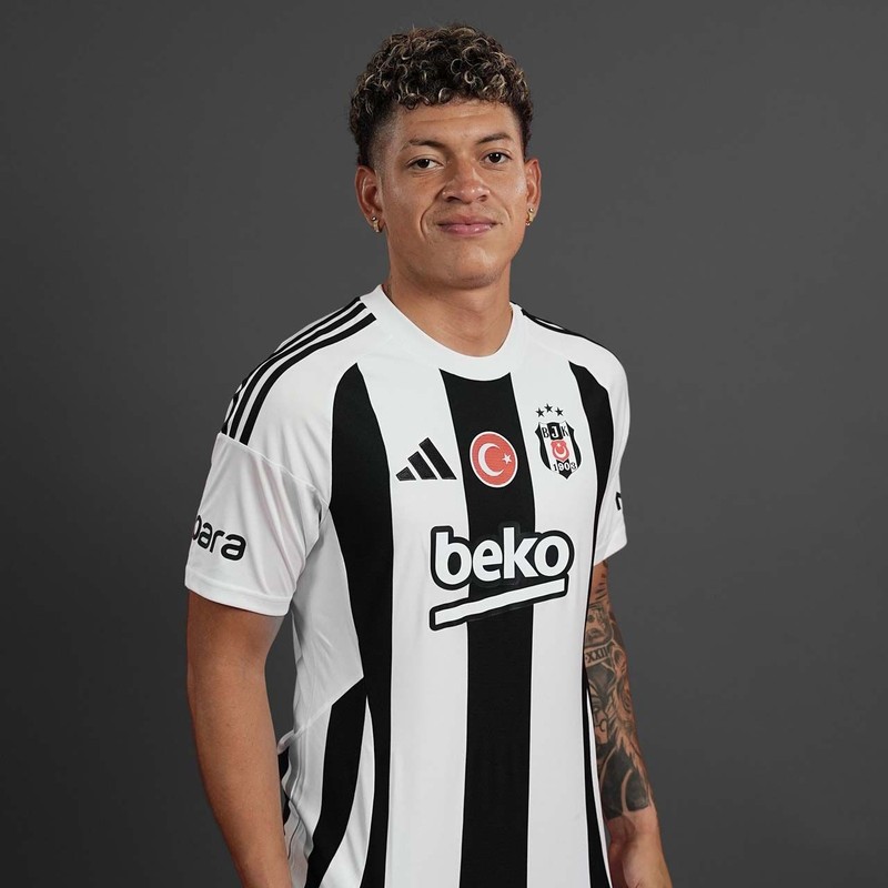 Beşiktaş’ta 15 milyon euroluk transfer fiyaskosu! Sadece 1 gole etki ettiler! Taraftarlar sorgulamaya başladı - Resim: 9
