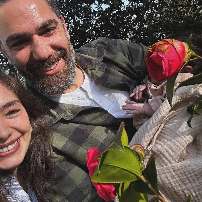 Neslihan Atagül'den eşi Kadir Doğulu'ya romantik kutlama: "Sen benim güvenli limanımsın" - Resim: 5