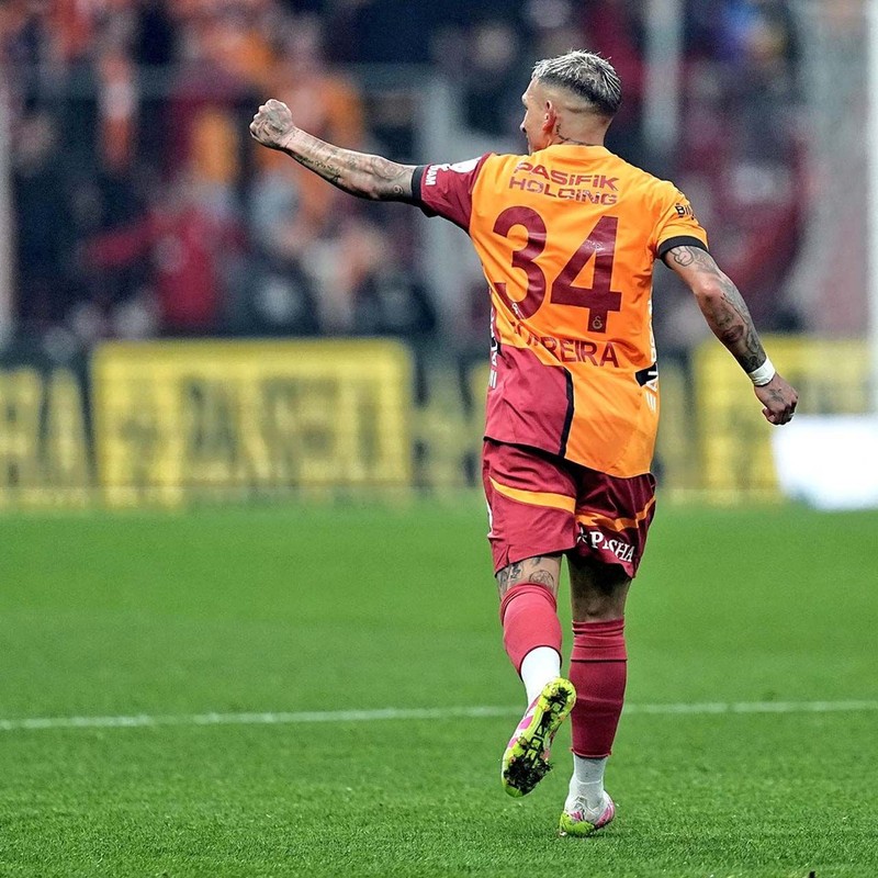 3 gol atıp, 7 asist yaptı! Transferin gözdesi oldu! Galatasaray’dan 13 milyon euroluk yıldız için düğmeye bastı - Resim: 6