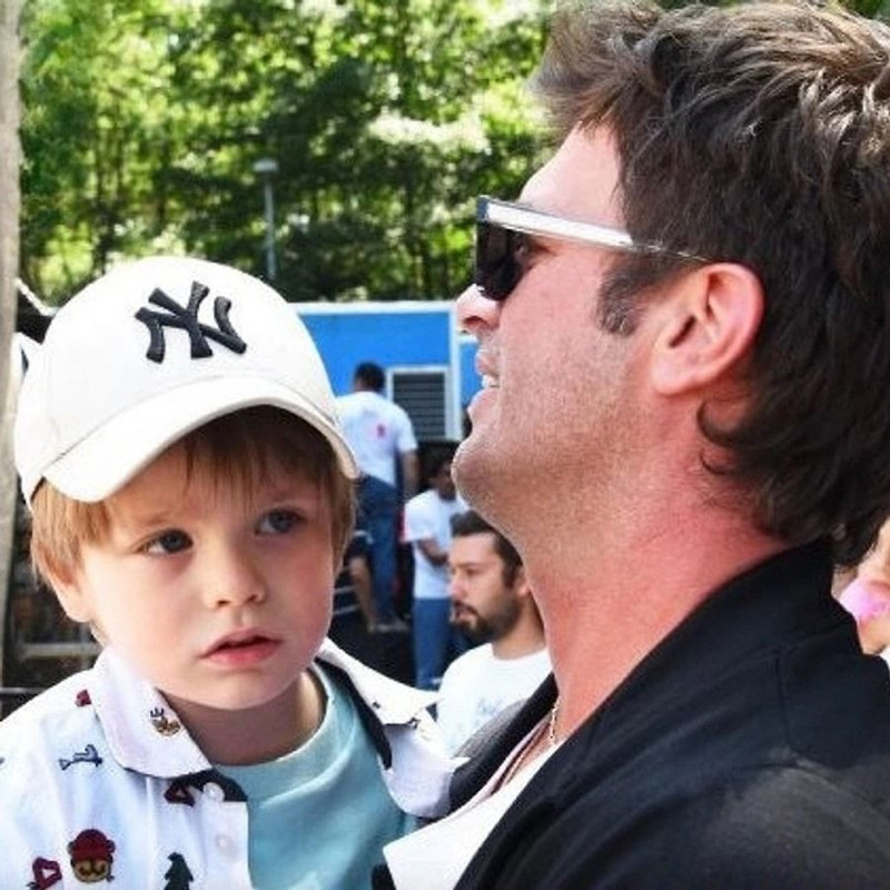 Kıvanç Tatlıtuğ ile oğlu Kurt Efe'den spor paylaşımı! Babasına olan benzerliğini görenler şaştı kaldı - Resim: 5