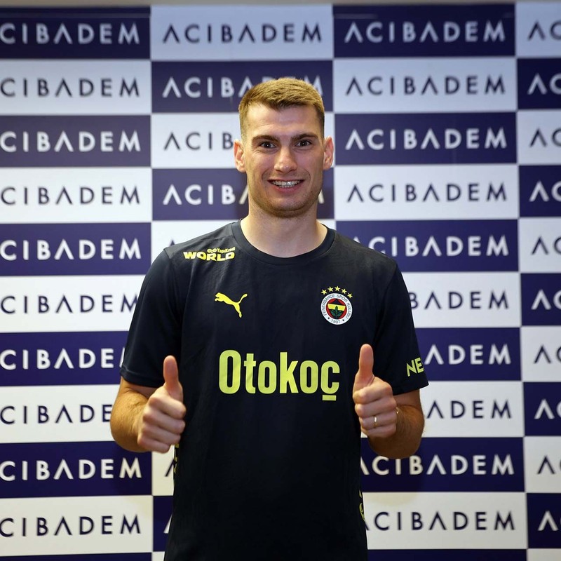 Fenerbahçe’den yıldız futbolcuya rest! Ali Koç ayrılık için tek şart koştu: “7 milyon euro bonservis getir, ayrıl” - Resim: 6