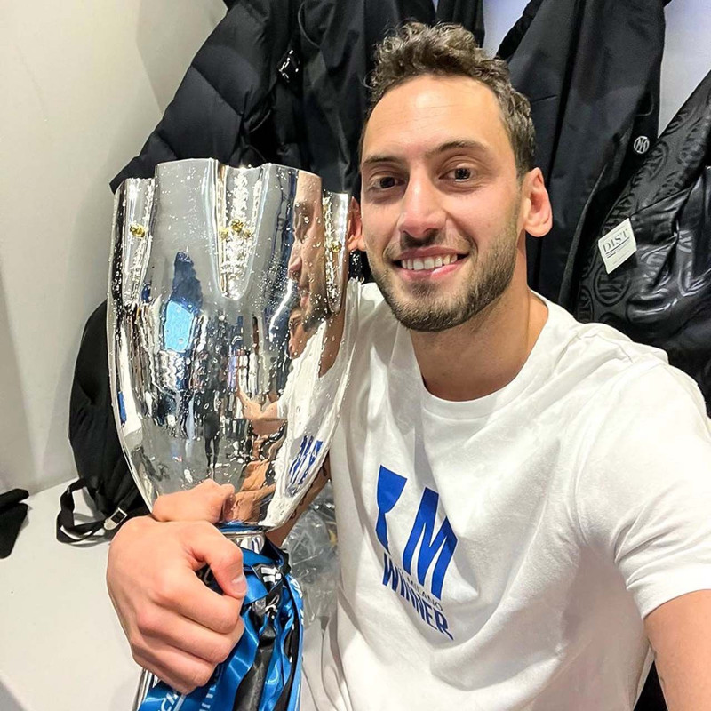 40 milyon euroyu bulan transfer paketi! Fenerbahçe’nin Hakan Çalhanoğlu teklifi ortaya çıktı! İtalyanlar tüm detayları yazdı! - Resim: 7