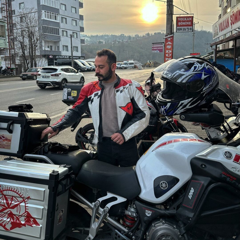 Trabzon'da korkunç olay! Eşini öldürdü, bekçiyi yaraladı! - Resim: 3