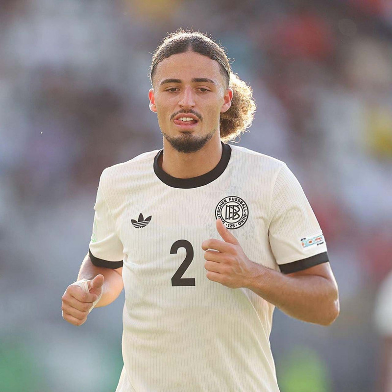 Kara Kartal kanatlanacak! Beşiktaş’ın yeni transferi hayırlı olsun! 6 milyon euroluk sağ bek geliyor! - Resim: 6