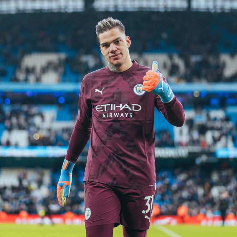 Galatasaray kaleye duvar örecek! 10 milyon euroluk resmi transfer teklifi masaya koyuldu - Resim: 5