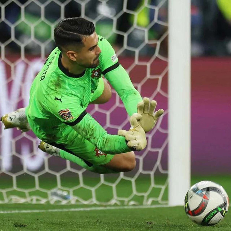 Galatasaray transferde hedef kırdı! Ederson rafa kalktı! Dünya yıldızı için 20 milyon euroluk teklif! - Resim: 6