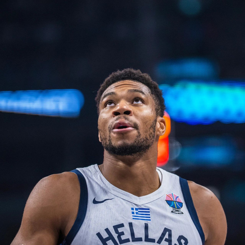 Tepkiler çığ gibi! Yunan basketbolcu Giannis Antetokounmpo’dan Türk bayrağı için çirkin sözler! - Resim: 8