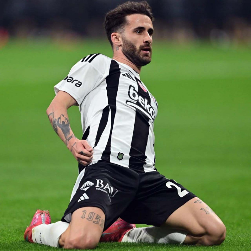 Beşiktaş’ta kriz derinleşiyor! Rafa Silva’dan olay hamle! - Resim: 5
