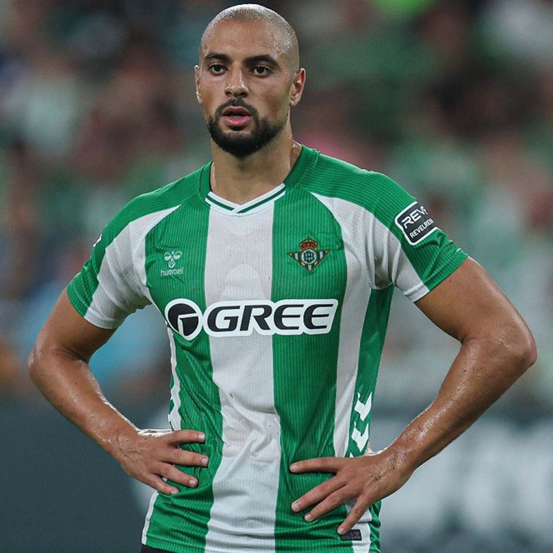 Fenerbahçe gözden çıkardı! Yıldız ismi 12-15 milyon euro veren transfer edecek - Resim: 5