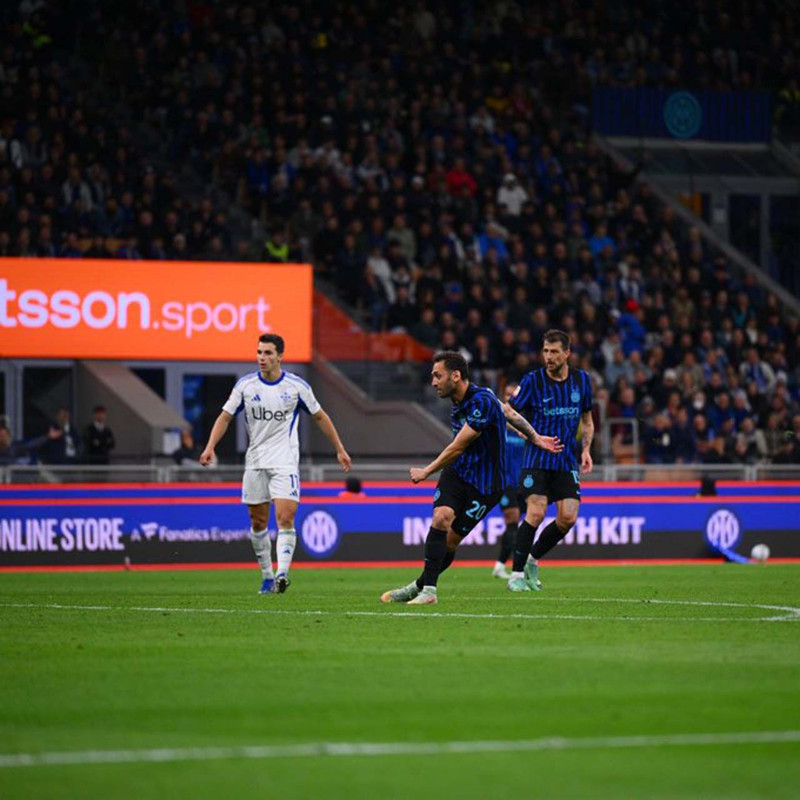 Galatasaraylılar yolunu gözlüyordu! Hakan Çalhanoğlu'ndan olay transfer kararı! - Resim: 6