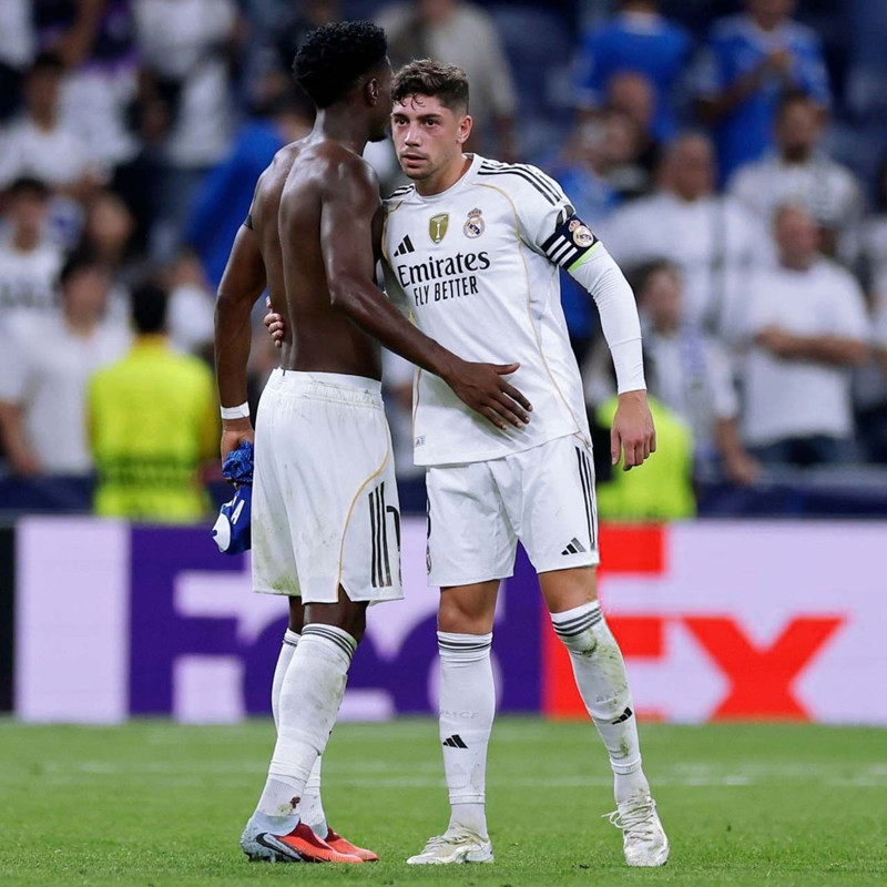 Arda Güler’in takımı Real Madrid’de büyük kavga! Yıldız futbolcu hastaneye kaldırıldı - Resim: 2
