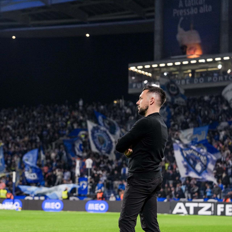 Hakan Safi, Fenerbahçe'nin yeni teknik direktörünü belirledi! Görüşme olumlu geçti - Resim: 5