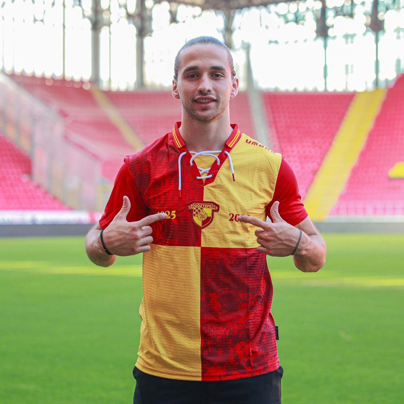 Galatasaray’dan beklenmedik transfer kararı! Sallai giderse yerine eski Fenerbahçeli gelecek - Resim: 5