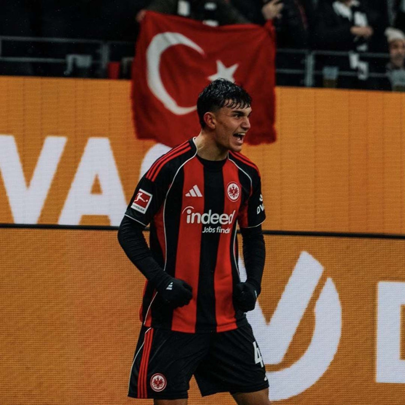 Okan Buruk istedi, Dursun Özbek alıyor! Galatasaray transferde bombayı patlattı: Yıldız futbolcu için 40 milyon euroluk teklif! - Resim: 4